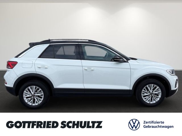 Volkswagen T-Roc 2023 г. Белый, пробег 38456 км