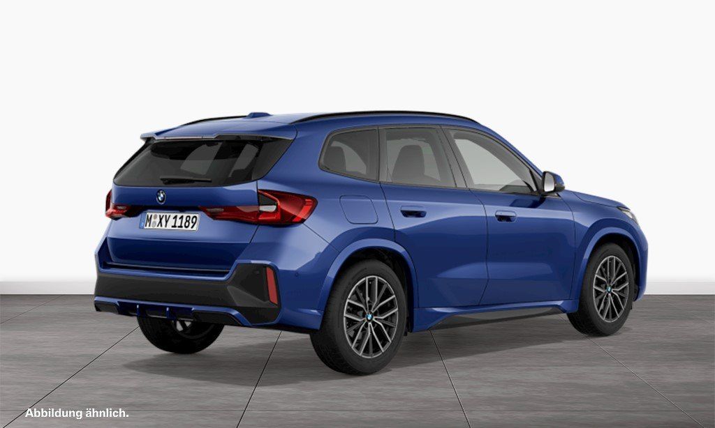 BMW X1 2023 г. Синий, пробег 27400 км