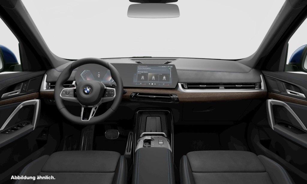 BMW X1 2023 г. Синий, пробег 27400 км