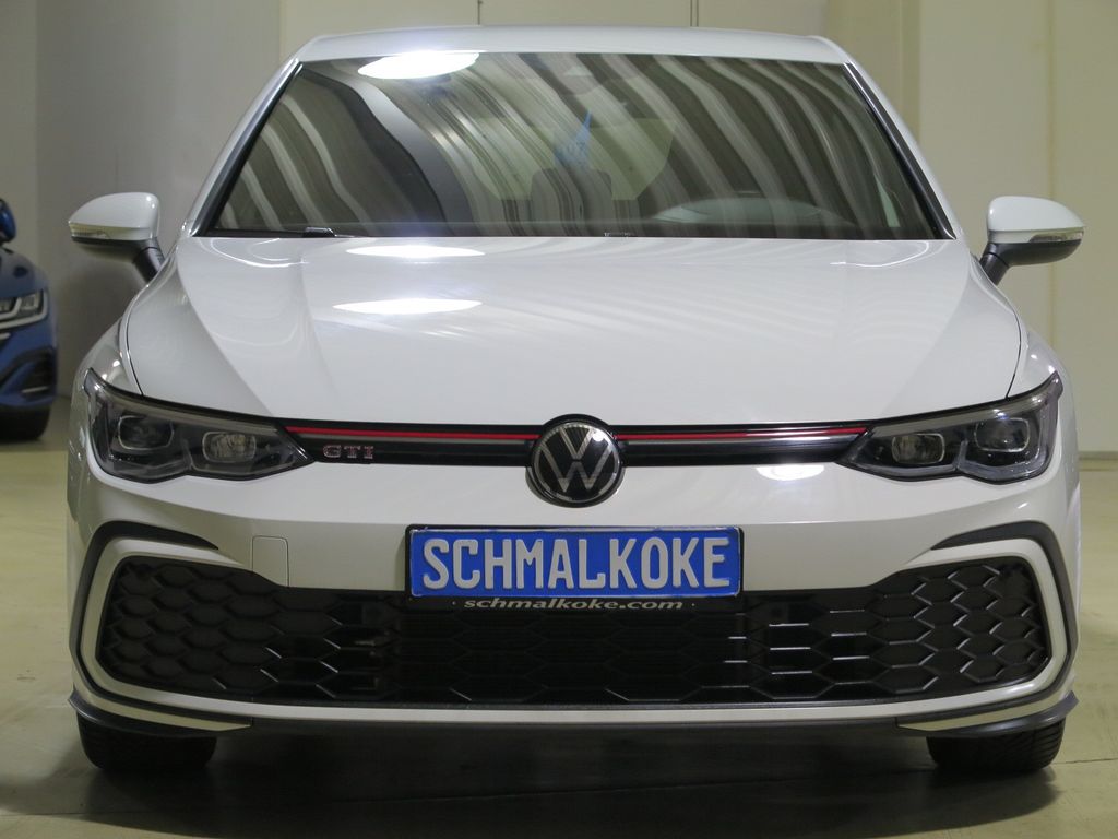 Volkswagen Golf 2022 г. Белый, пробег 43100 км