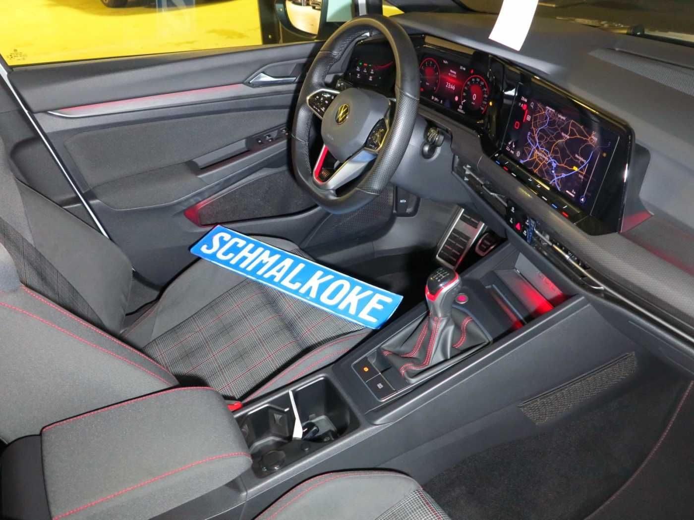 Volkswagen Golf 2022 г. Белый, пробег 43100 км