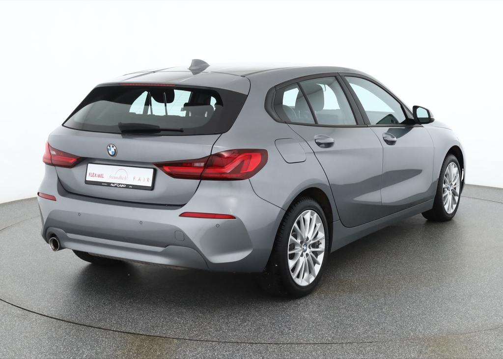 BMW 118 2024 г. Серый, пробег 38691 км