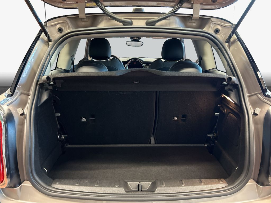 Mini COOPER 2023 г. Серый, пробег 31273 км