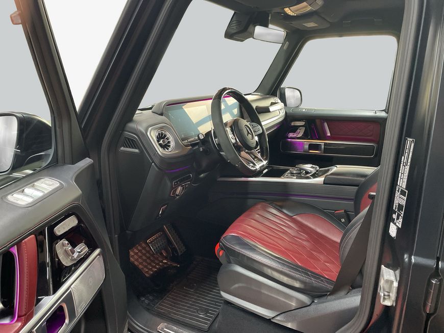 Mercedes-Benz G 63 AMG 2023 г. Чёрный, пробег 50703 км