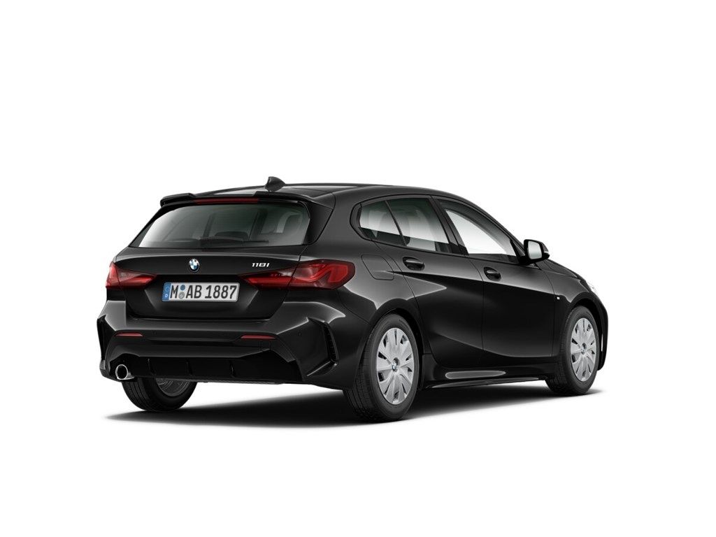 BMW 118 2021 г. Чёрный, пробег 27845 км