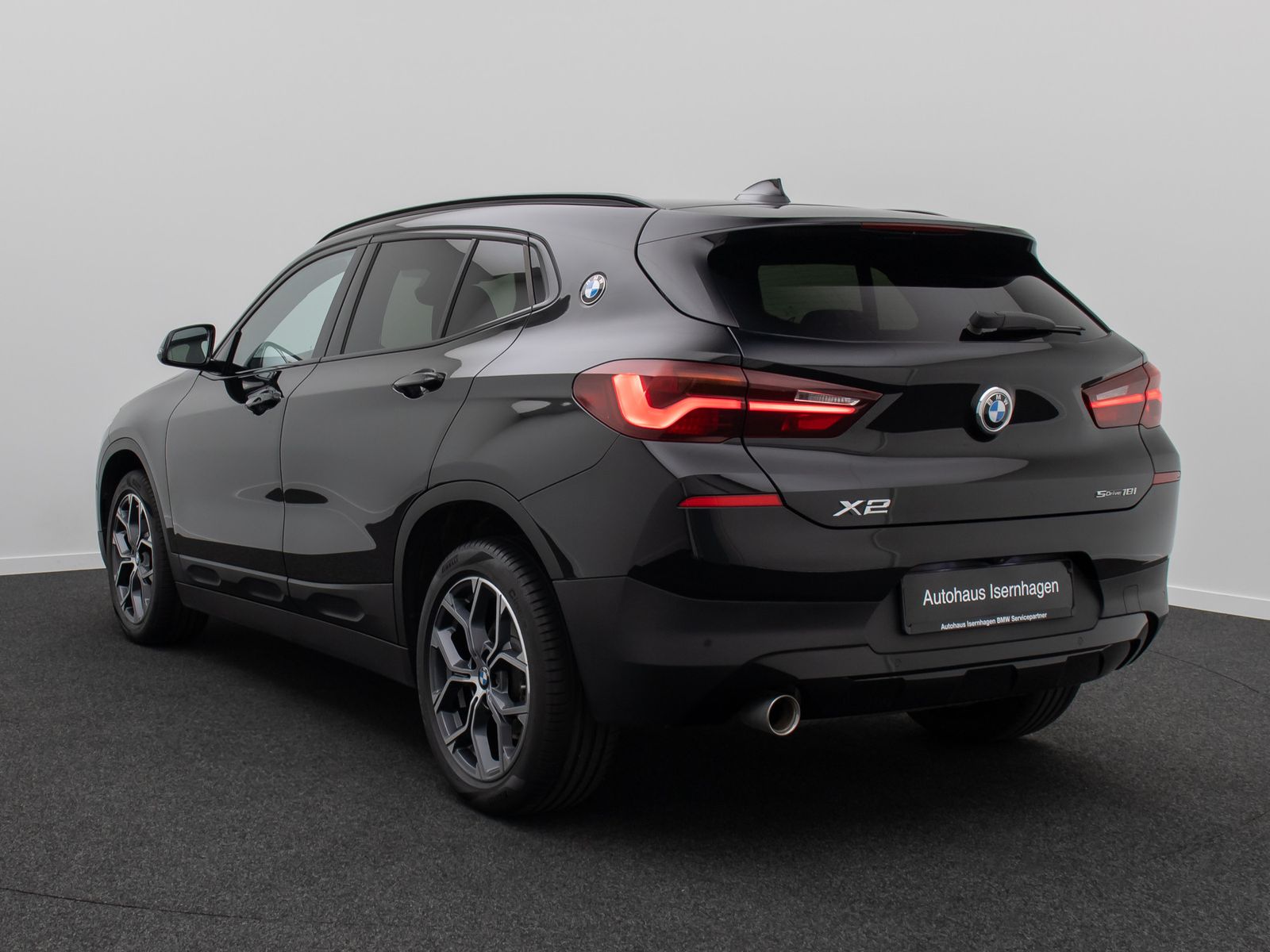 BMW X2 2023 г. Чёрный, пробег 47573 км