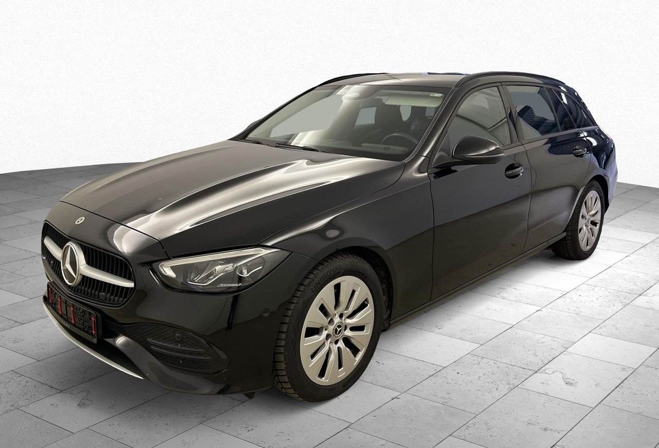 Mercedes-Benz C 220 2023 г. Чёрный, пробег 59258 км