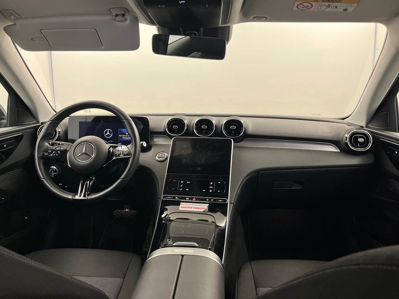 Mercedes-Benz C 220 2023 г. Чёрный, пробег 59258 км