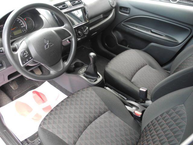 Mitsubishi Space Star 2022 г. Серый, пробег 55000 км