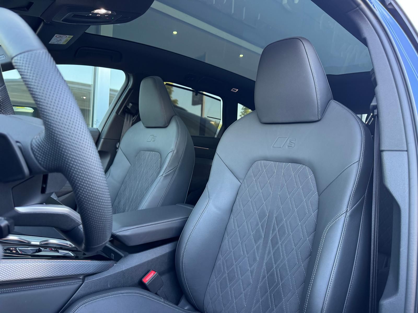 Audi A6 2025 г. Синий, пробег 31072 км