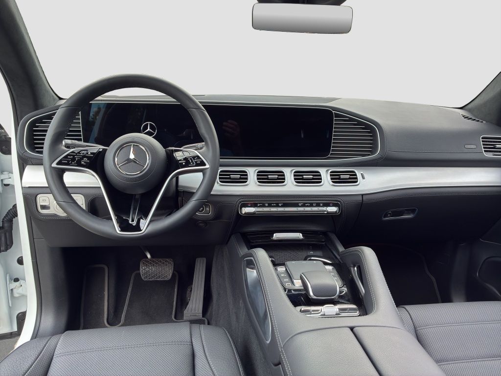 Mercedes-Benz GLE 450 2025 г. Белый, пробег 31568 км