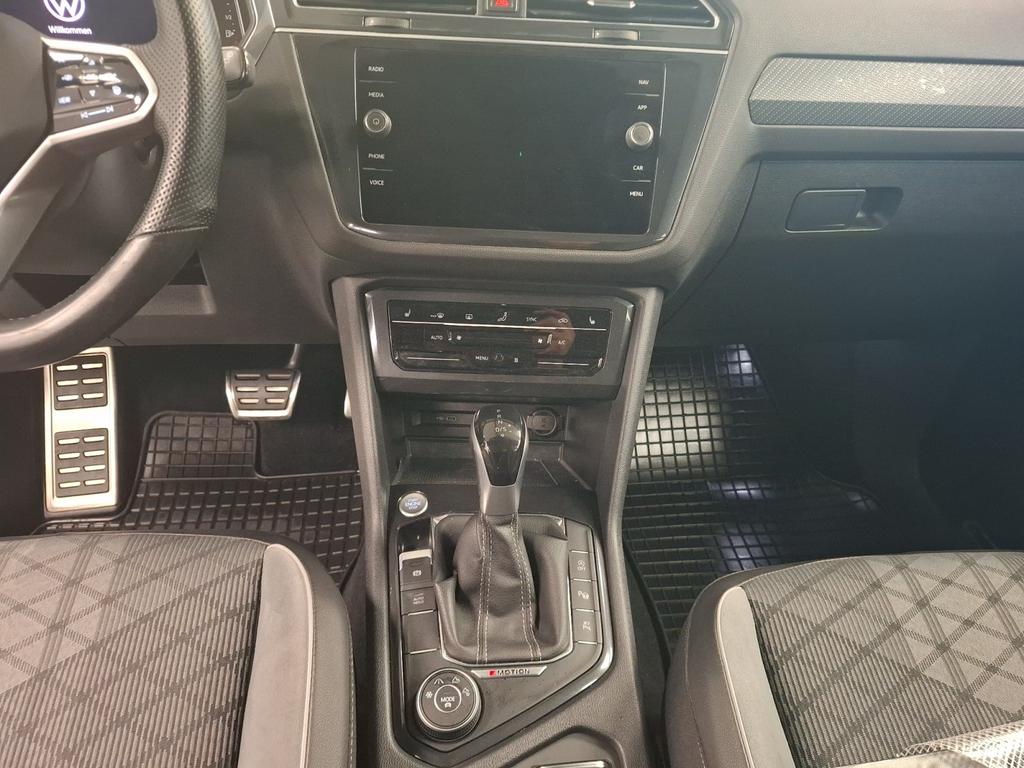 Volkswagen TIGUAN ALLSPACE 2022 г. Чёрный, пробег 38252 км
