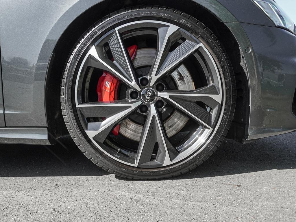 Audi S6 2025 г. Серый, пробег 27459 км