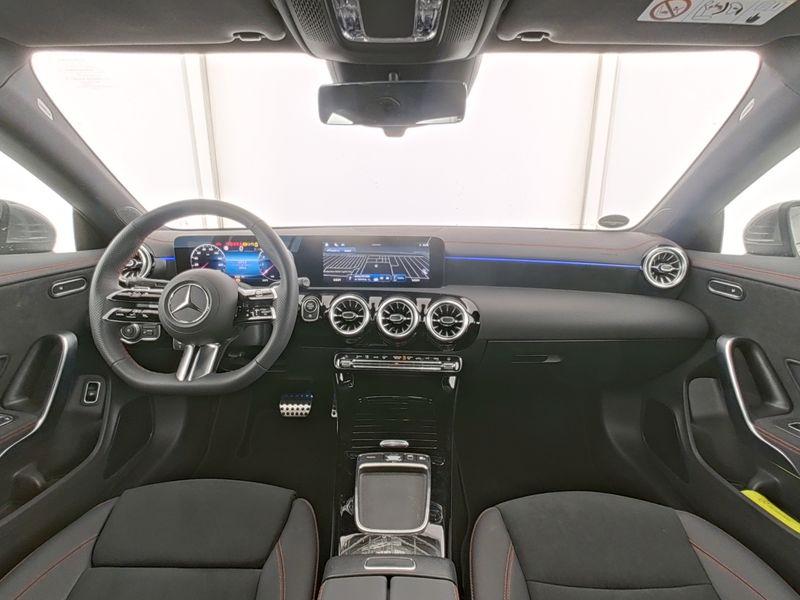 Mercedes-Benz CLA 250 2025 г. Серый, пробег 10510 км