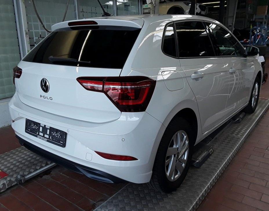 Volkswagen Polo 2022 г. Серый, пробег 35145 км