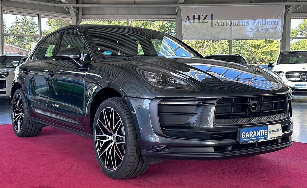 Porsche Macan 2023 г. Серый, пробег 23526 км