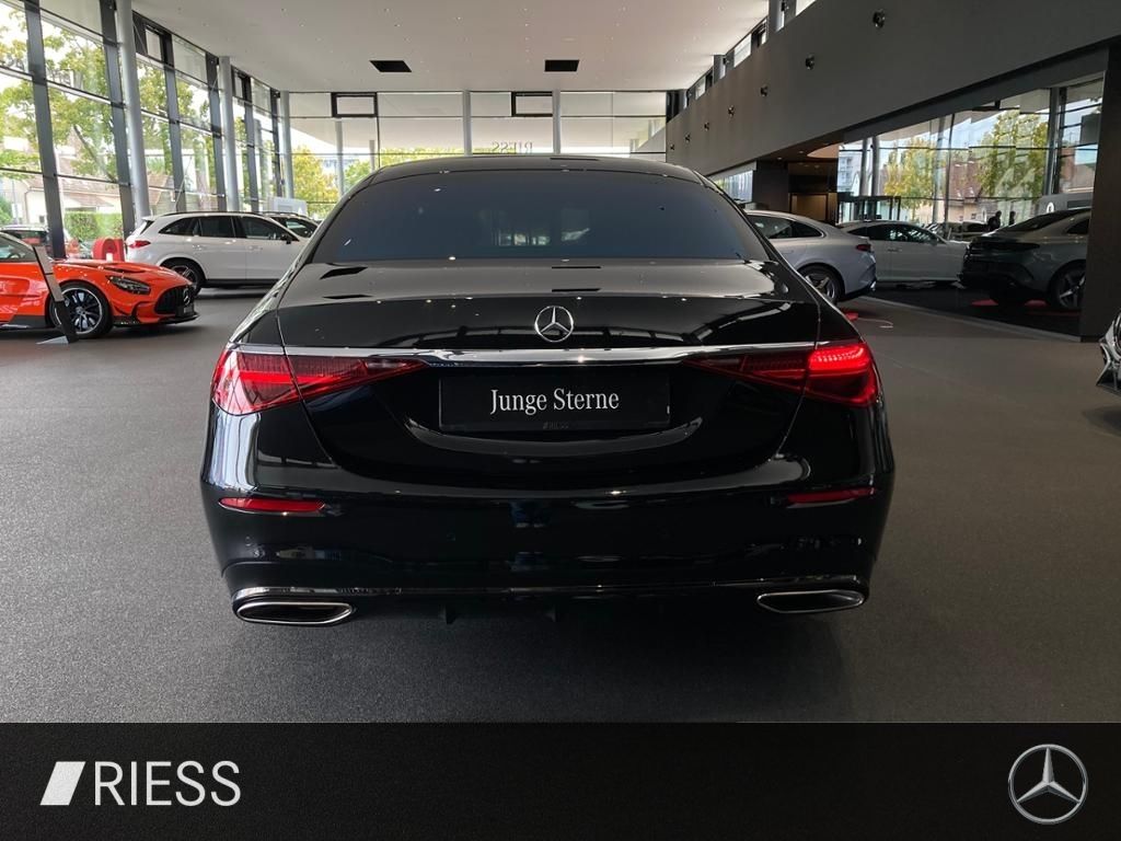 Mercedes-Benz S 580 2022 г. Чёрный, пробег 51411 км