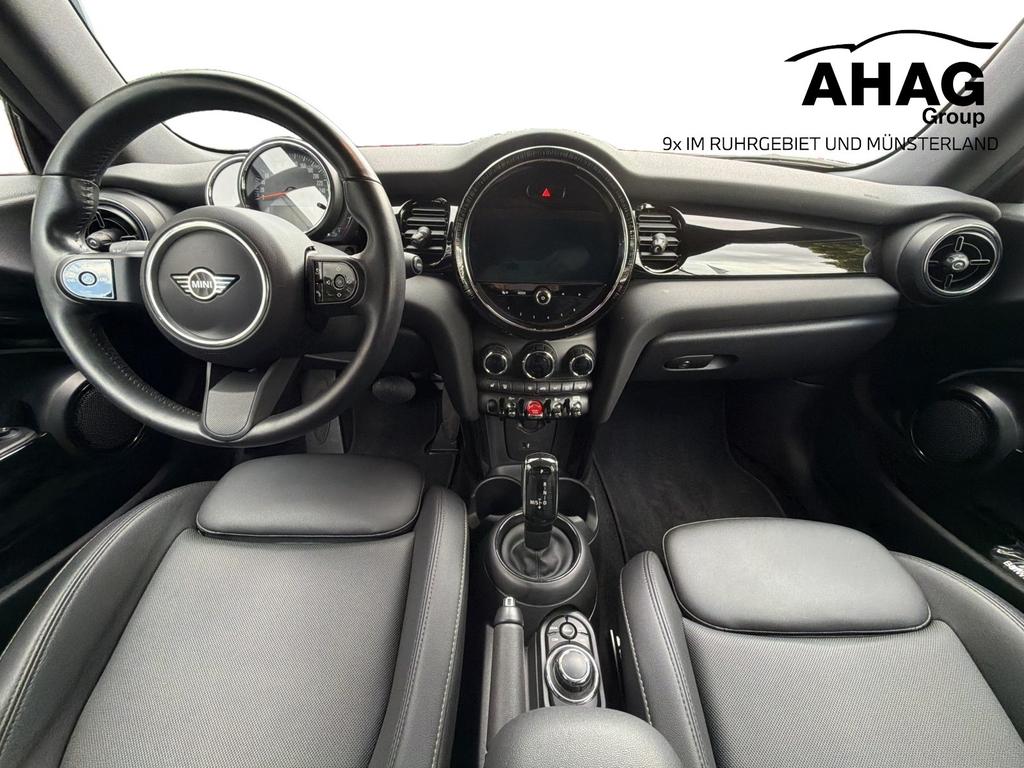 Mini COOPER C 2022 г. Чёрный, пробег 43779 км