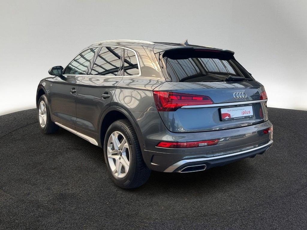 Audi Q5 2023 г. Серый, пробег 37360 км