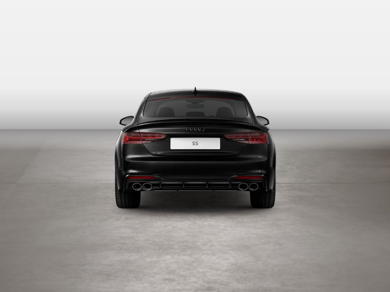 Audi S5 2023 г. Чёрный, пробег 57700 км