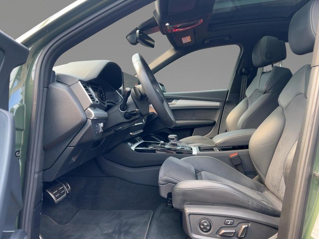 Audi Q5 2024 г. Зелёный, пробег 53896 км