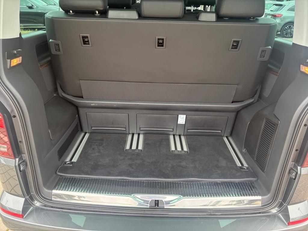 Volkswagen T6 MULTIVAN 2024 г. Серый, пробег 47502 км