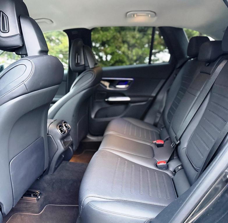 Mercedes-Benz GLC 220 2024 г. Серый, пробег 57940 км