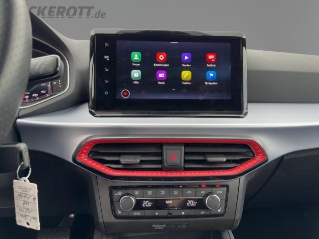 SEAT Ibiza 2023 г. Красный, пробег 57150 км