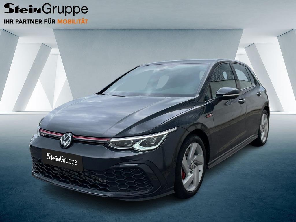 Volkswagen Golf 2023 г. Серый, пробег 14050 км