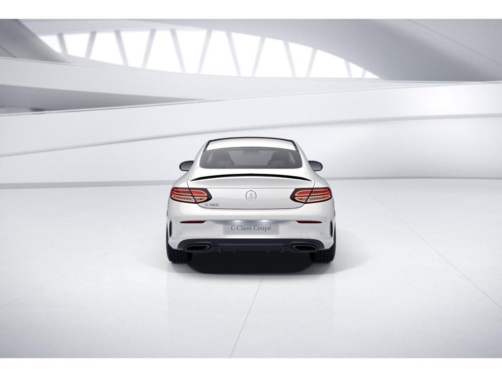 Mercedes-Benz C 180 2022 г. Белый, пробег 17716 км
