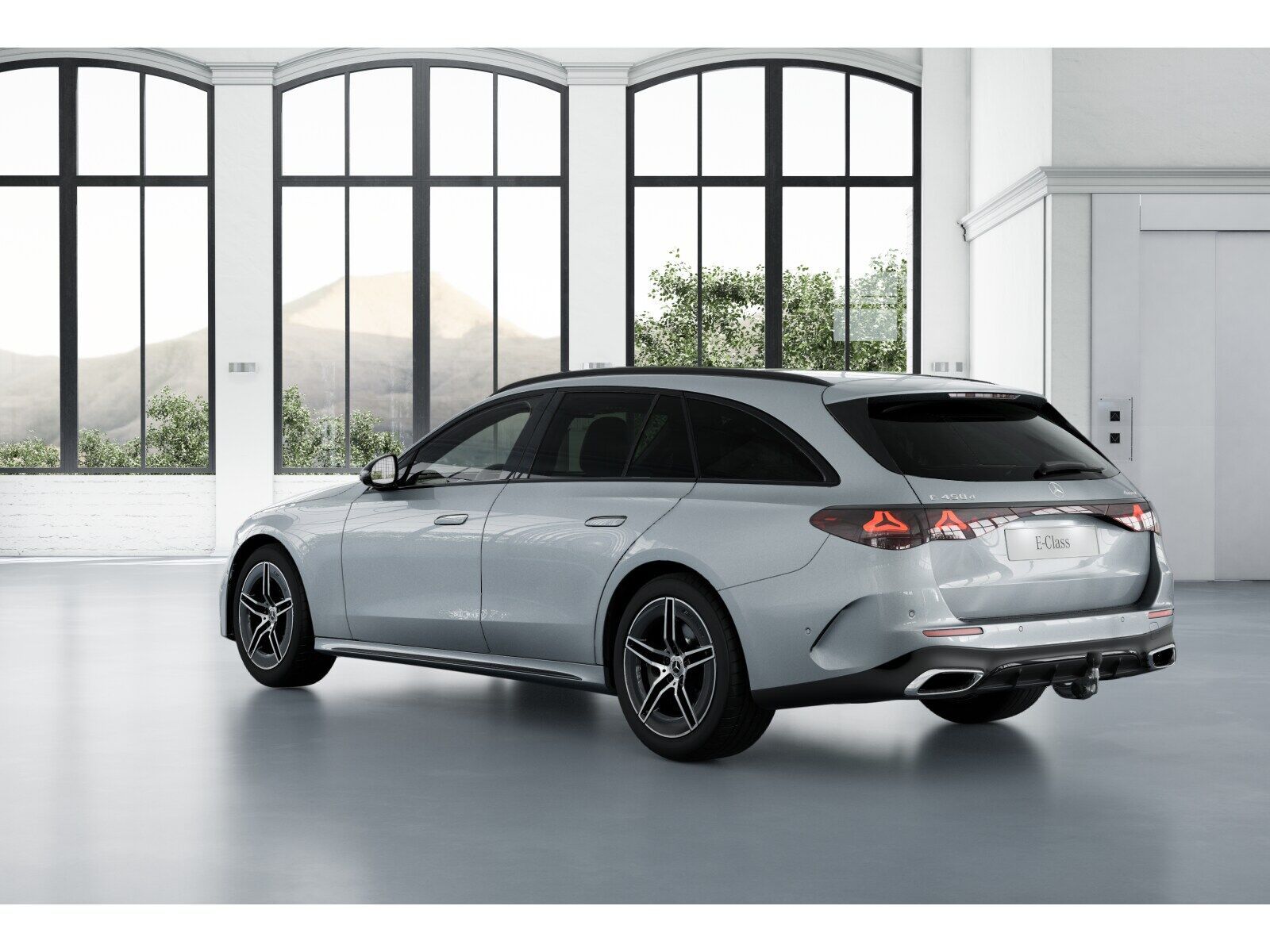 Mercedes-Benz E 450 2025 г. Серебристый, пробег 25000 км