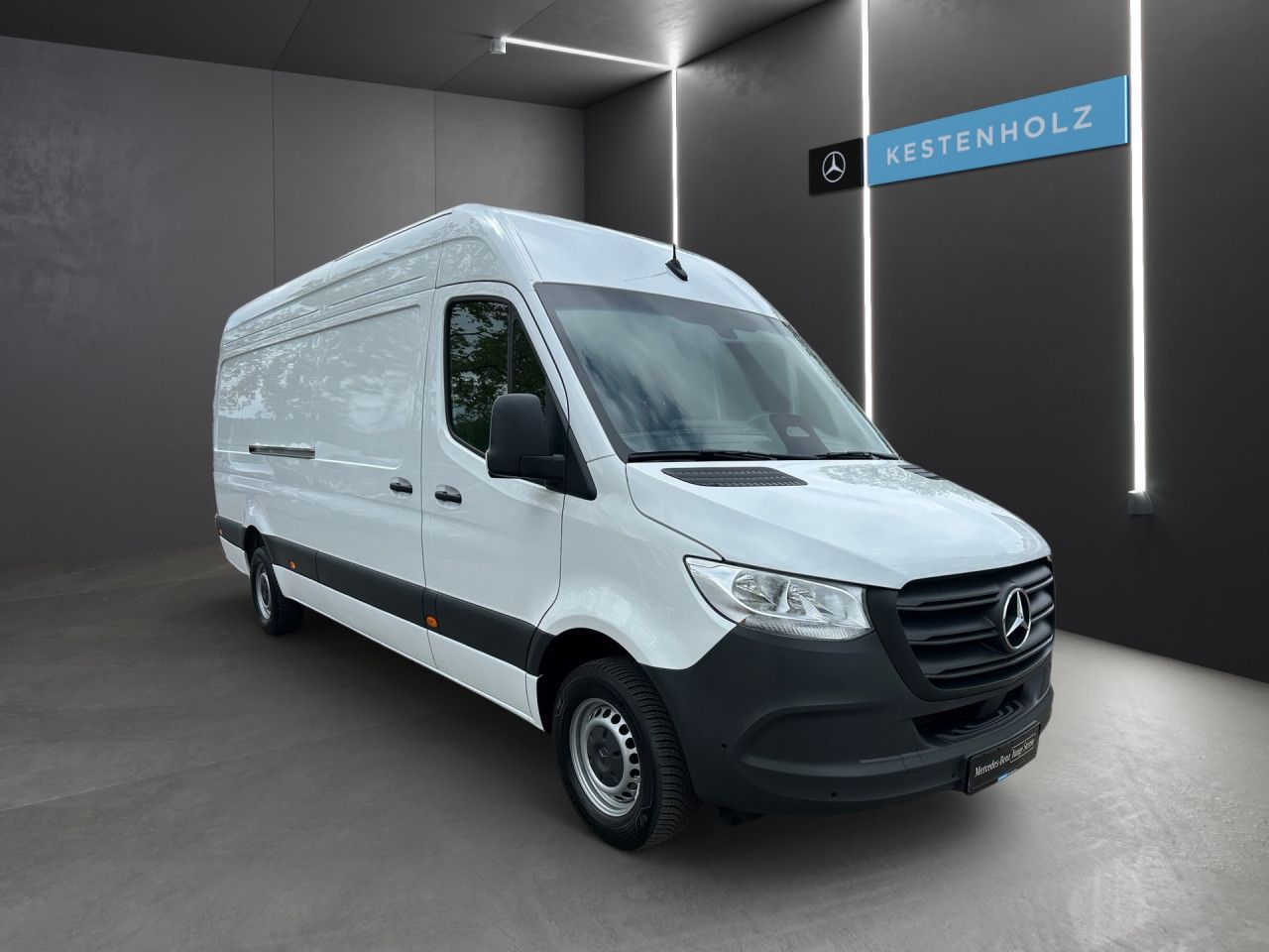 Mercedes-Benz SPRINTER 2025 г. Белый, пробег 42262 км