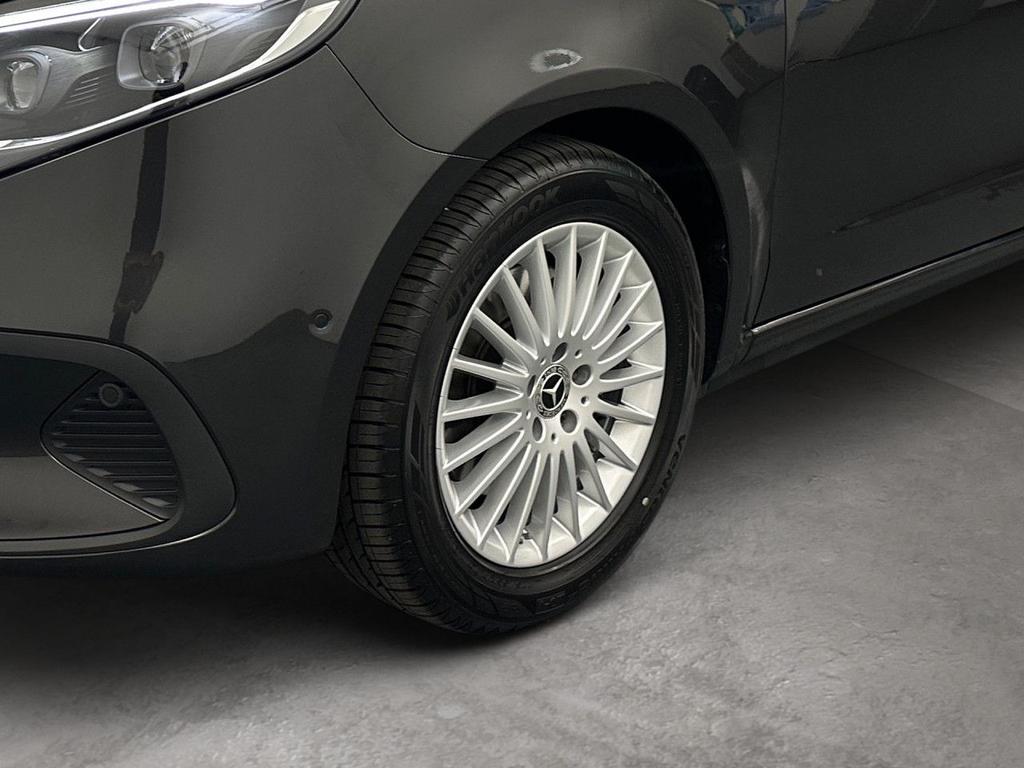 Mercedes-Benz V 220 2025 г. Серый, пробег 22204 км