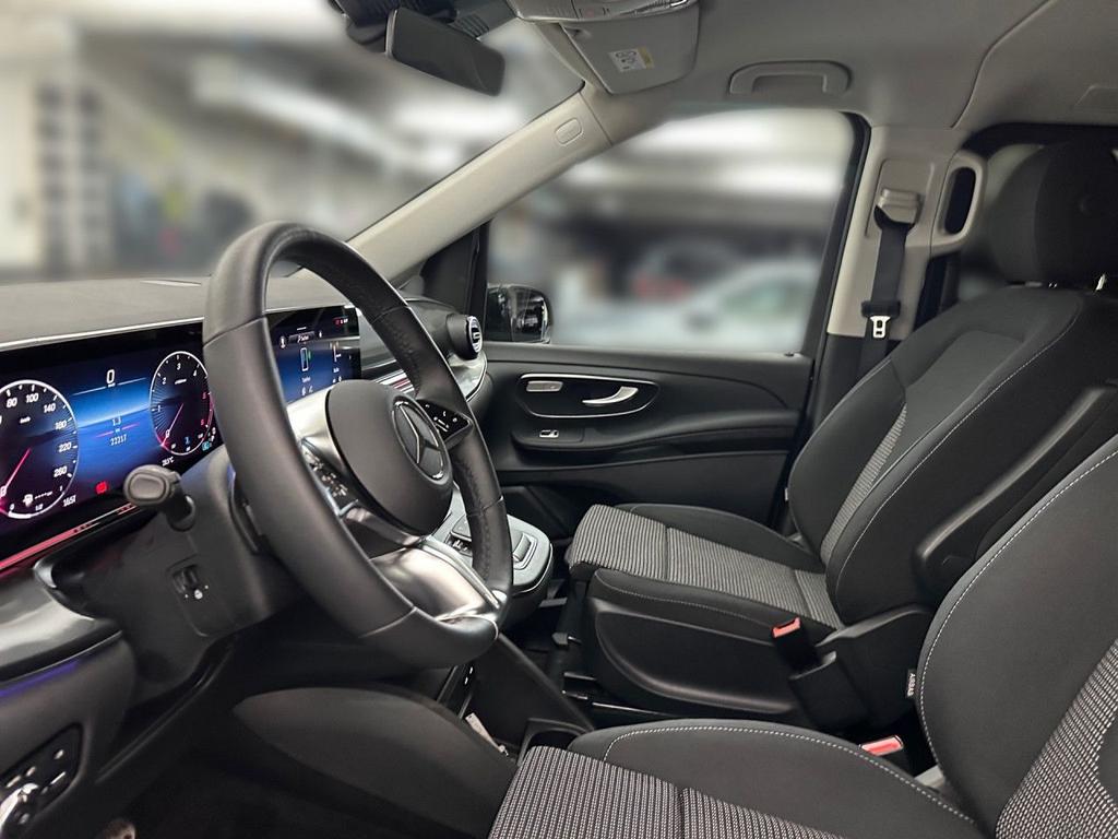 Mercedes-Benz V 220 2025 г. Серый, пробег 22204 км