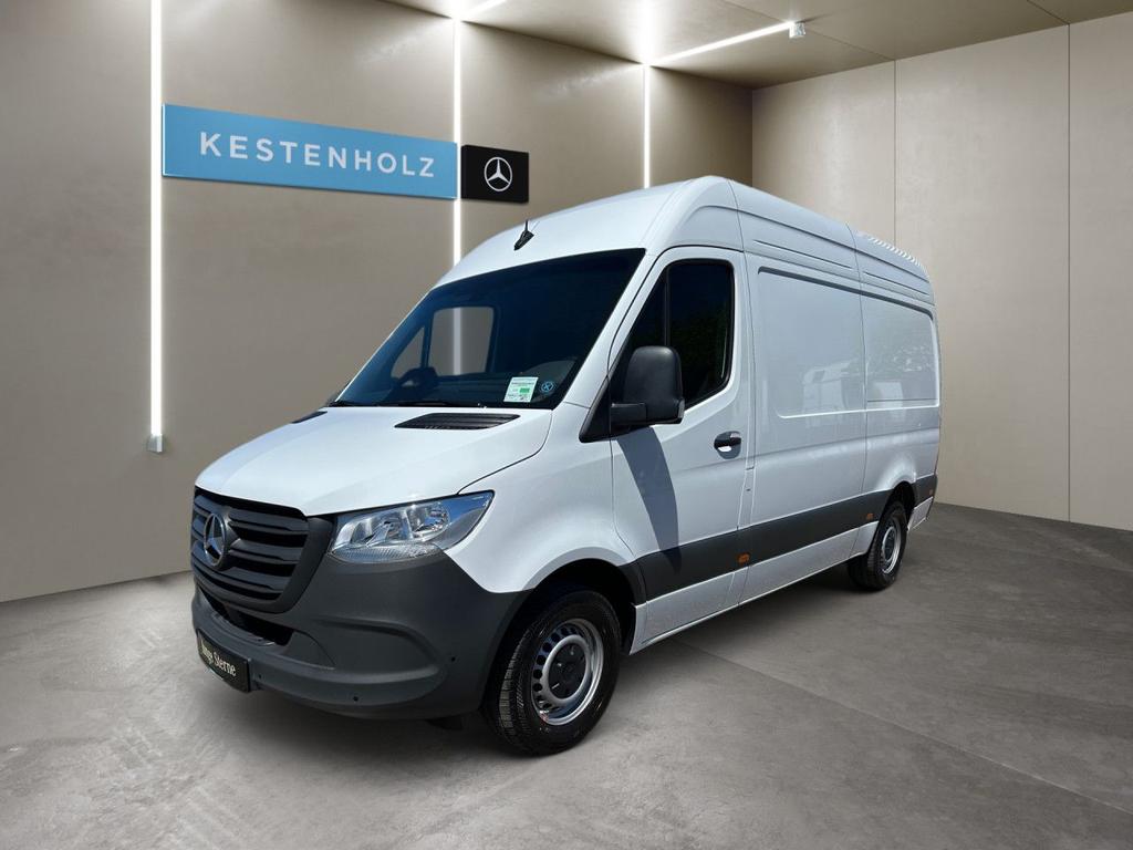 Mercedes-Benz SPRINTER 2025 г. Белый, пробег 40300 км