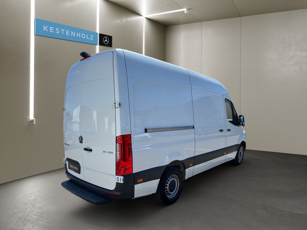 Mercedes-Benz SPRINTER 2025 г. Белый, пробег 40300 км