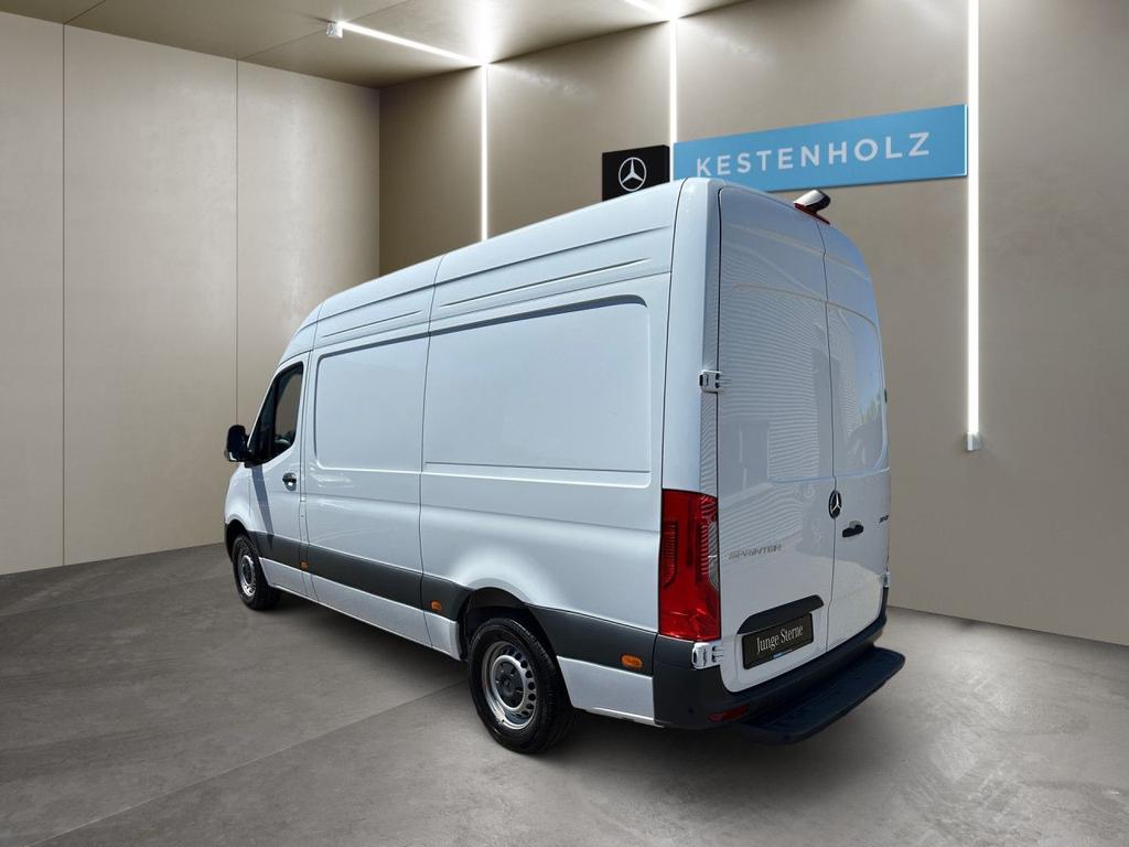 Mercedes-Benz SPRINTER 2025 г. Белый, пробег 40300 км