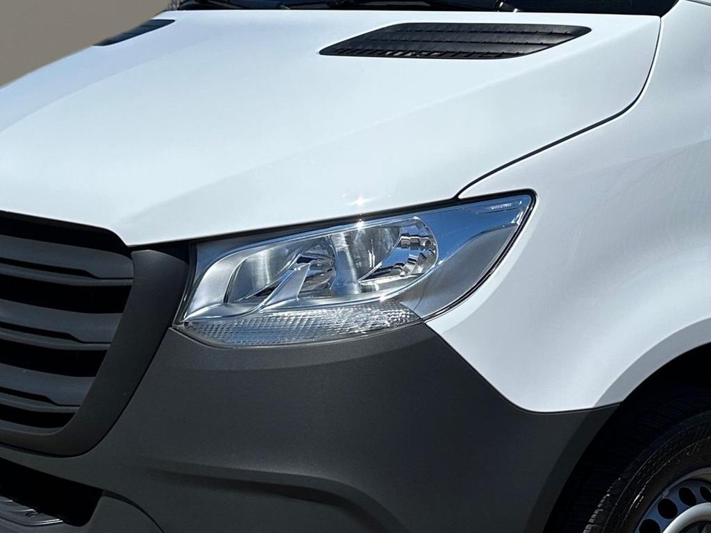 Mercedes-Benz SPRINTER 2025 г. Белый, пробег 40300 км