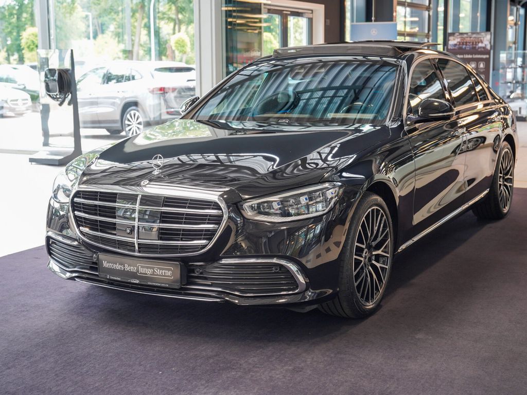 Mercedes-Benz S 350 2023 г. Чёрный, пробег 31390 км