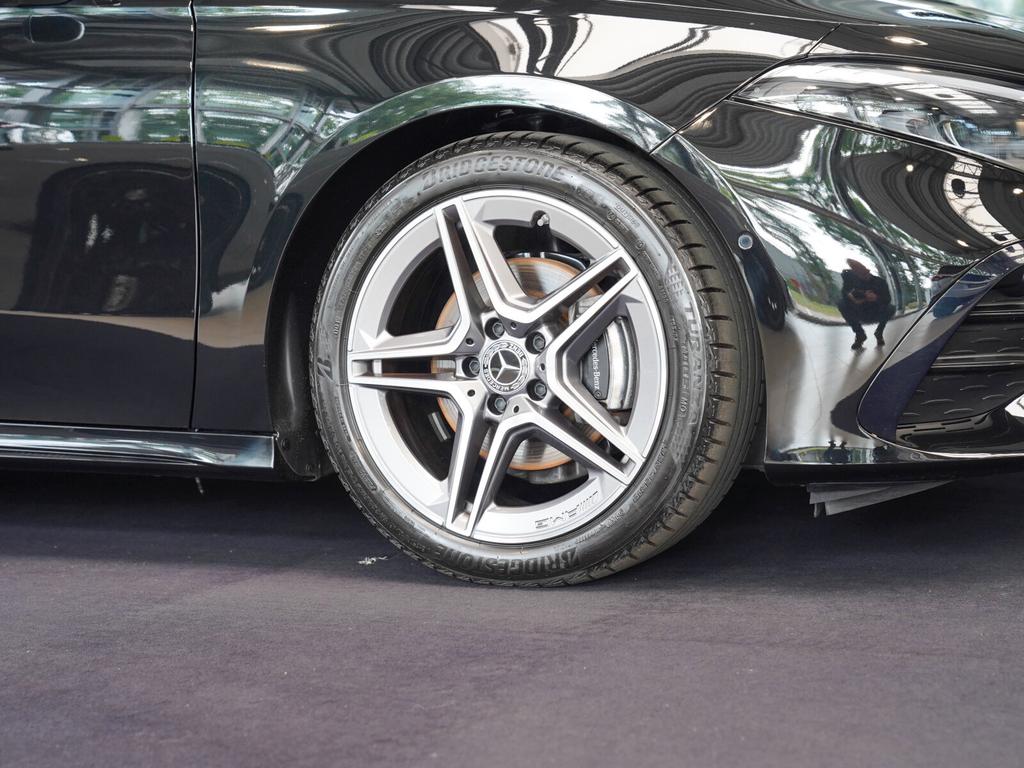 Mercedes-Benz A 180 2025 г. Чёрный, пробег 22870 км