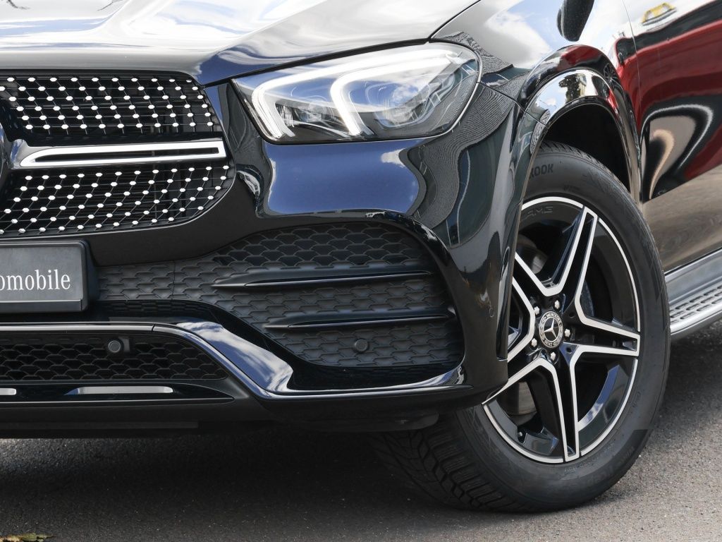 Mercedes-Benz GLE 300 2022 г. Чёрный, пробег 49997 км