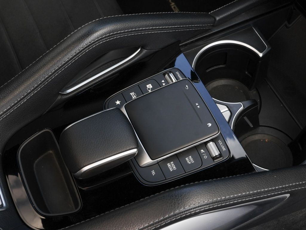 Mercedes-Benz GLE 300 2022 г. Чёрный, пробег 49997 км