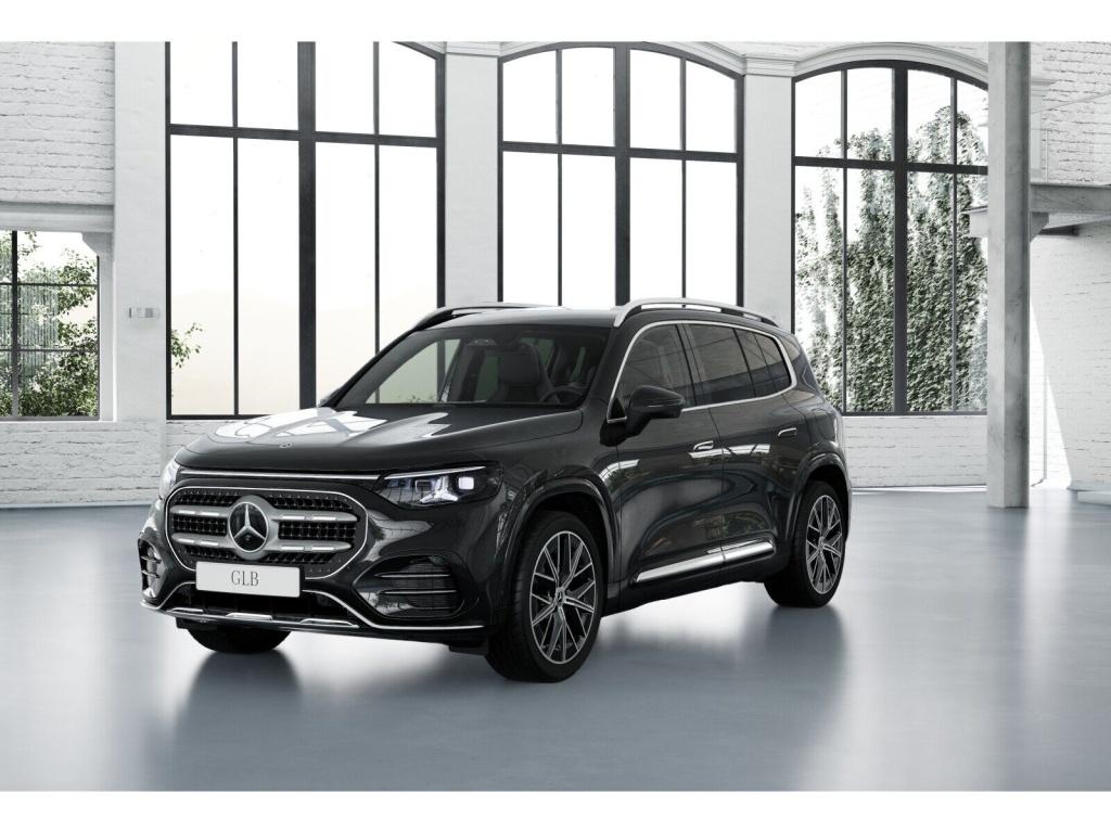 Mercedes-Benz GLB 220 2026 г. Чёрный, пробег 9500 км