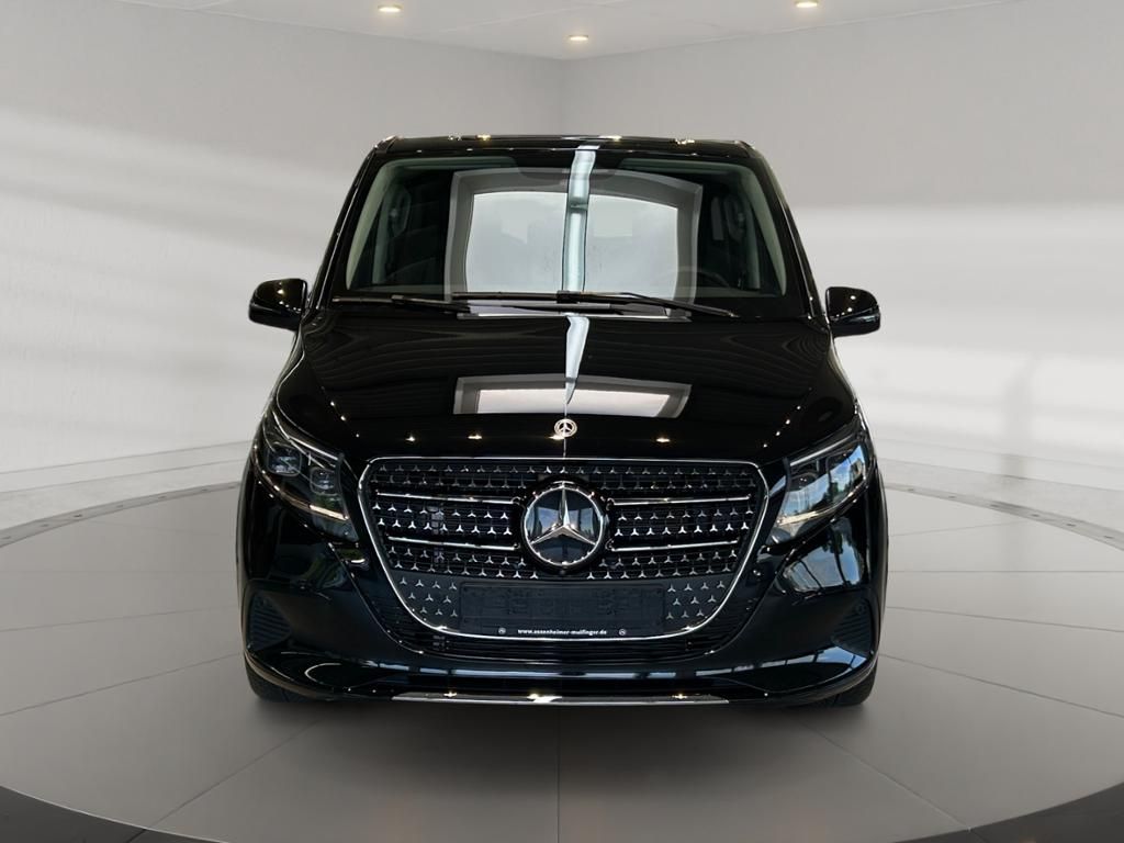 Mercedes-Benz V 300 2025 г. Чёрный, пробег 22169 км