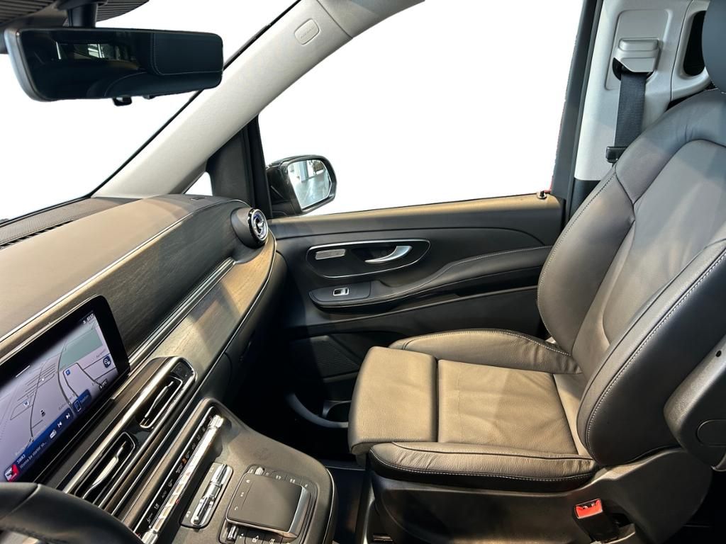 Mercedes-Benz V 300 2025 г. Чёрный, пробег 22169 км