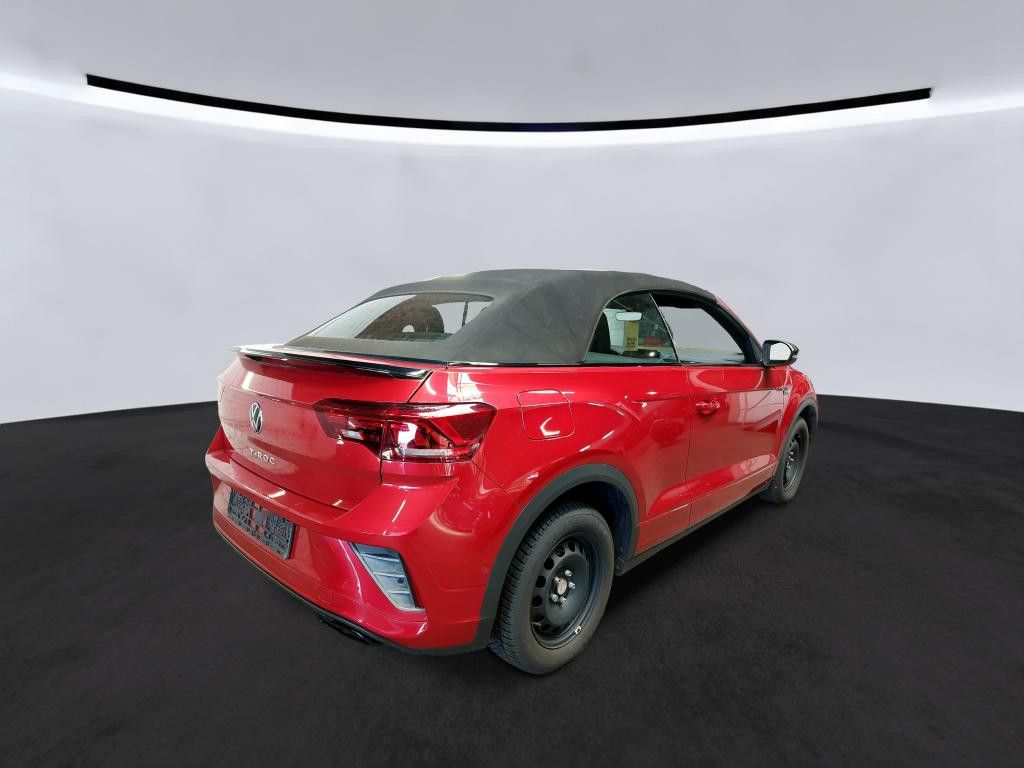 Volkswagen T-Roc 2023 г. Красный, пробег 48700 км