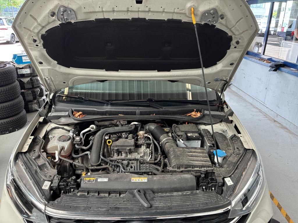 Volkswagen Taigo 2022 г. Серый, пробег 31005 км