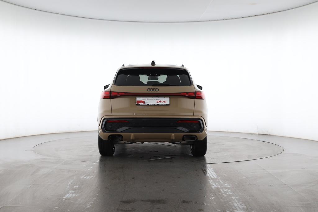 Audi Q5 2025 г. Золотистый, пробег 13544 км
