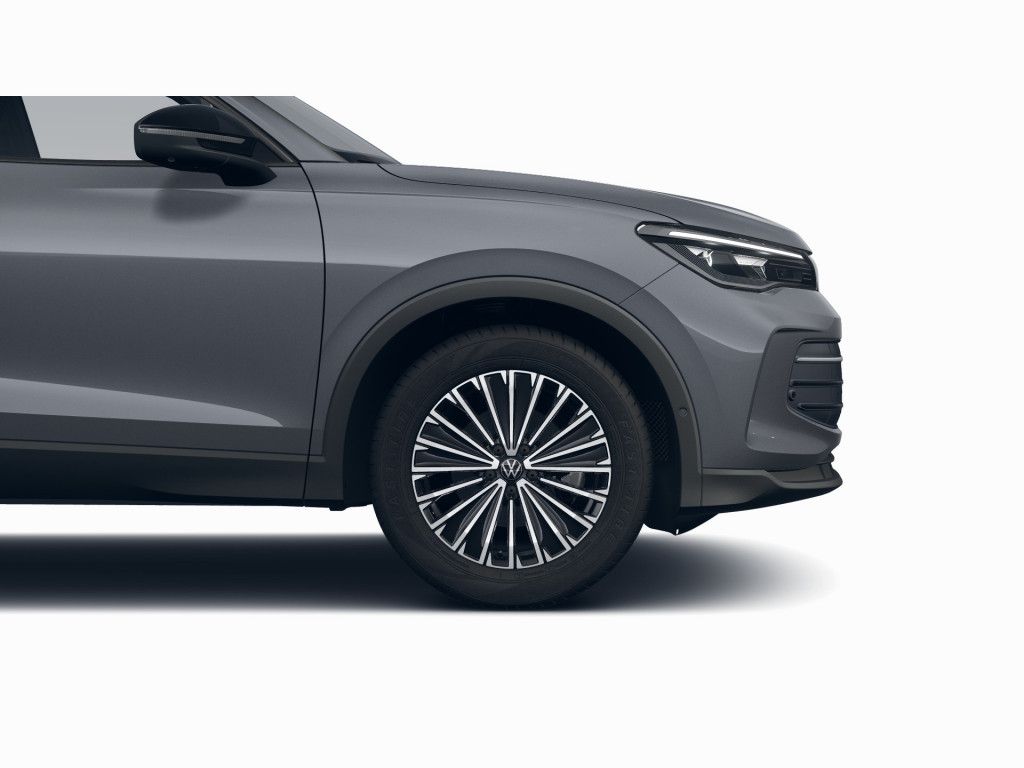 Volkswagen Tiguan 2025 г. Серый, пробег 37824 км