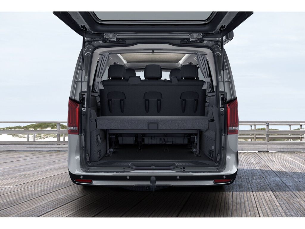 Mercedes-Benz V 220 2022 г. Серый, пробег 50707 км